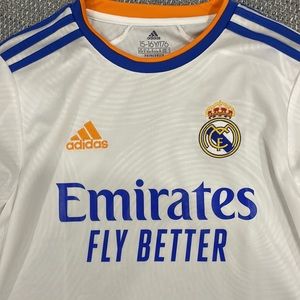 Emirates fly better soccer jersey by Adidas
